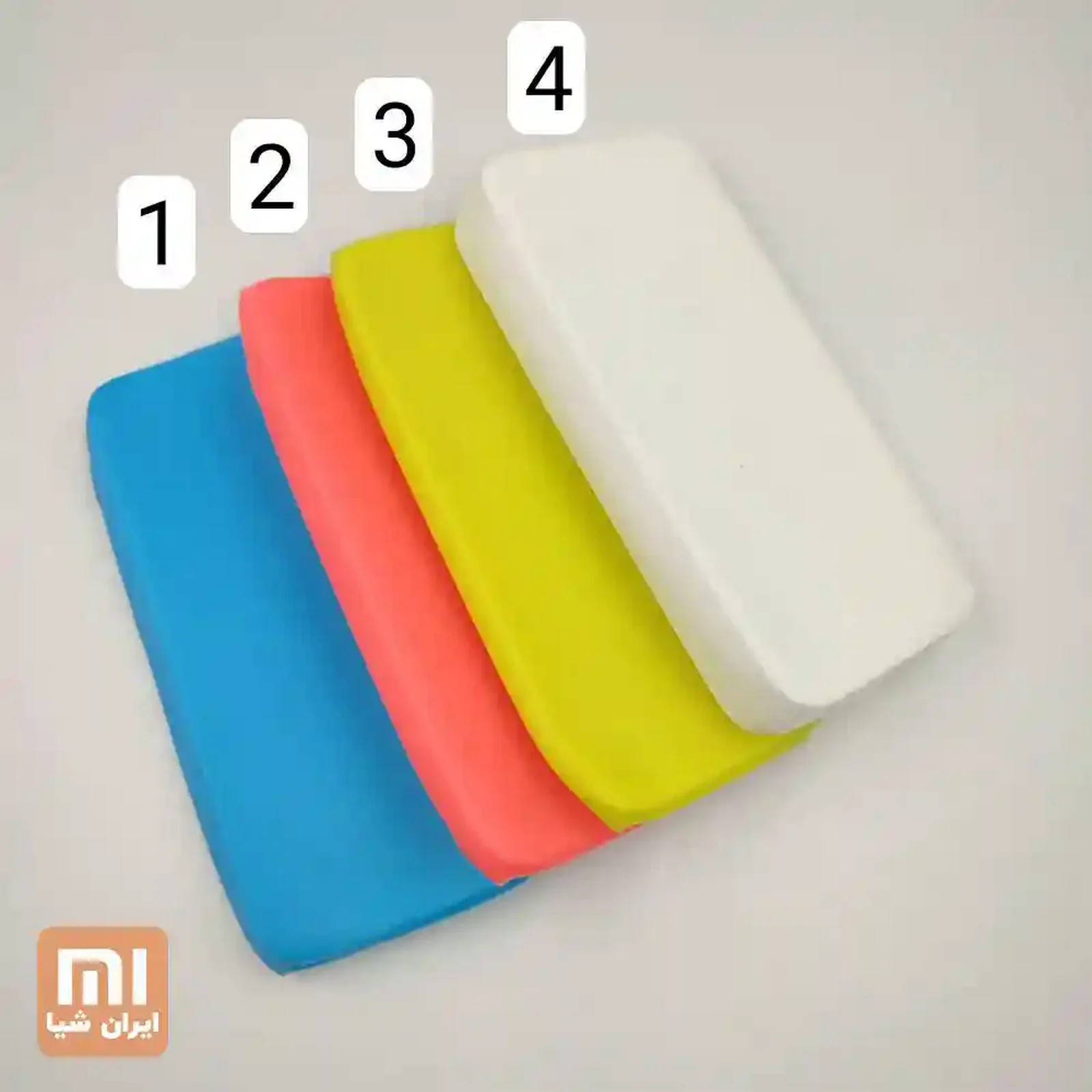 رنگبندی کاور پاوربانک Redmi 20000 چهار رنگ کاور پاوربانک Redmi 20000mAh شامل آبی، قرمز، زرد و سفید