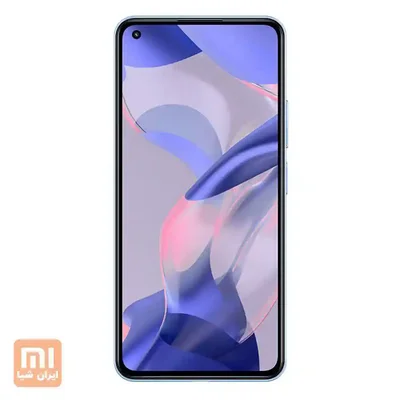 نمایشگر Xiaomi 11 Lite 5G NE از روبهرو نمای جلوی Xiaomi 11 Lite 5G NE با دوربین سلفی گوشه چپ