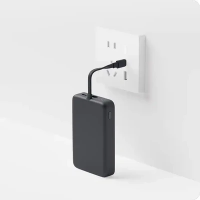 شارژ پاوربانک WPB1007MI با کابل داخلی شارژ خود پاوربانک خاکستری WPB1007MI با کابل USB-C سرخود